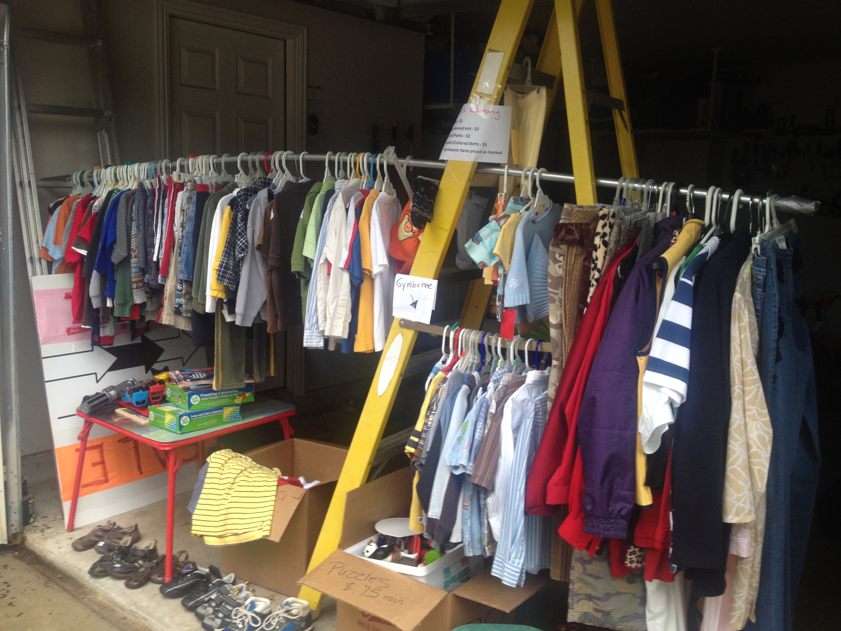 how to have a successful garage sale tips make money