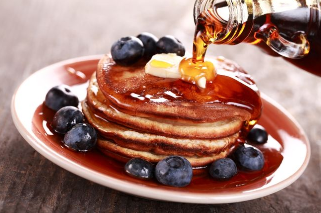 Maple Syrup Pure Grade A Dark Color